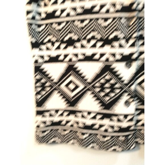CHAPS Sweater Vest Button Up Black Ivory Southwest Aztec Cotton Knit - Large - Picture 4 of 8